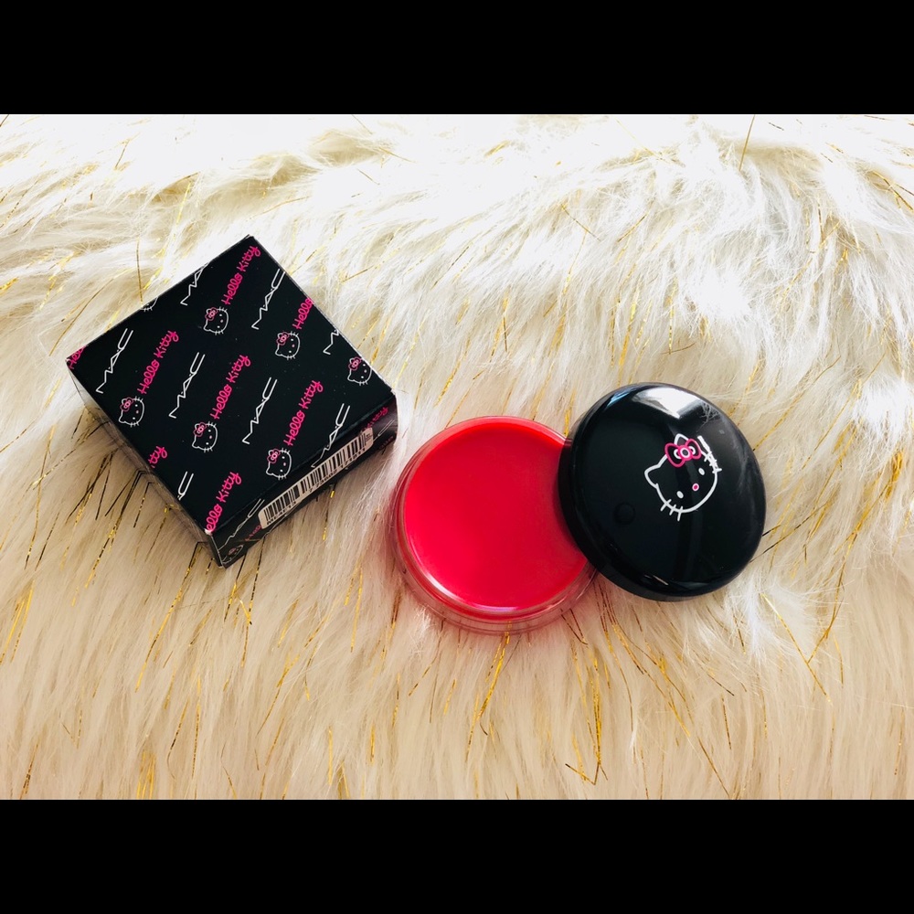 Rare MAC hello kitty “popster”